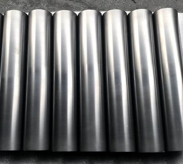 Quels sont les types d’anodes en graphite ?